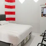 Hotel 889 Syariah Redpartner Banda Aceh